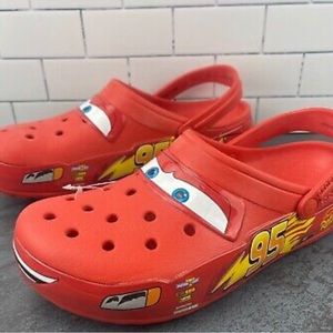 Lightin McQueen crocs